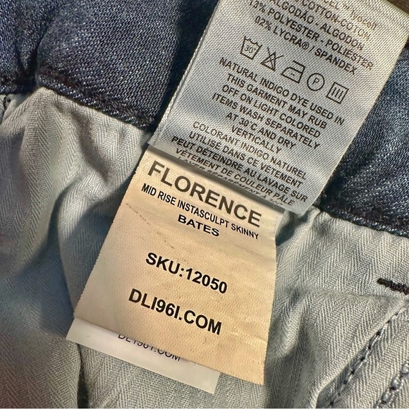 DL1961 ‘Florence Mid-Rise Instasculpt Skinny Jeans’ in “Bates” Size 30 - Picture 13 of 16
